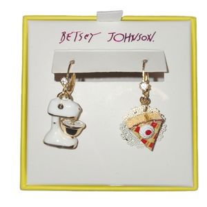 Betsey Johnson Mixer And Cherry Pie 🍒🥧 Drop Earrings New In Box